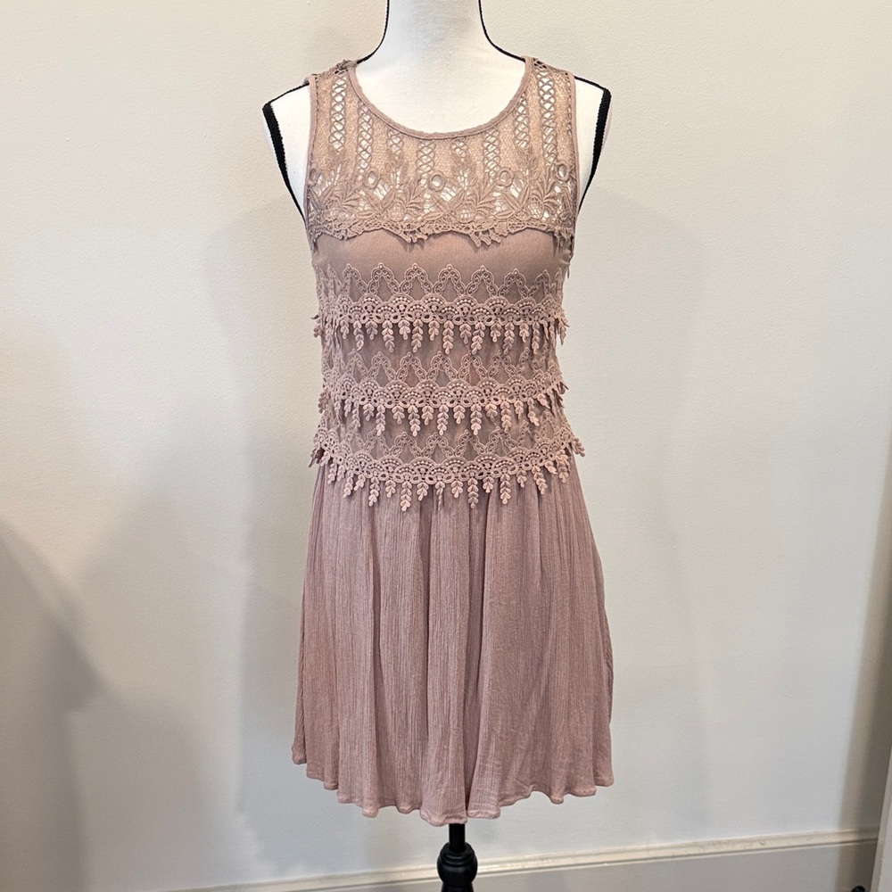 Southern Fried Chics Lace Trim Sleeveless Dress Size Medium